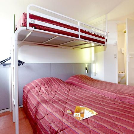 Premiere Classe Niort Est La Creche Exterior photo