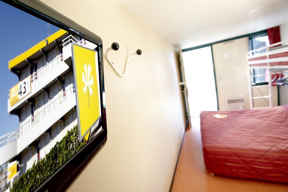 Premiere Classe Niort Est La Creche Exterior photo