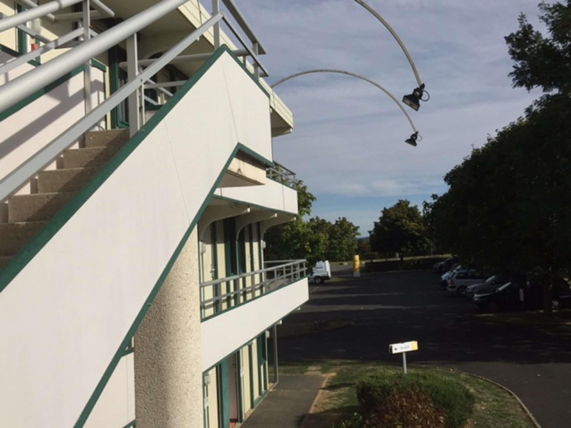 Premiere Classe Niort Est La Creche Exterior photo
